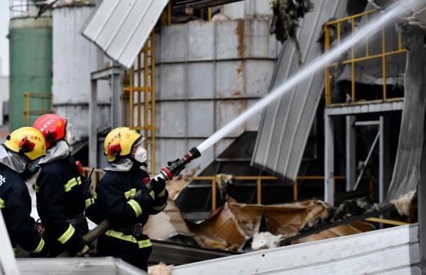 天津港保税区，某车间发生了一起爆炸事故，现场情况究竟如何？