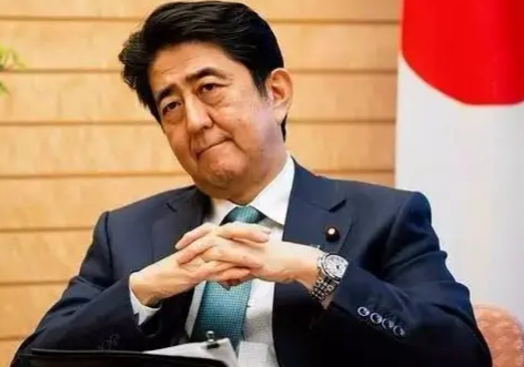 安倍离开日本首相的位置已快两年，卸任的安倍为何还会遇刺？