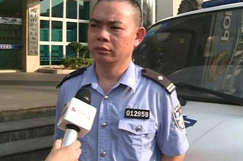 武汉男子驾车袭警后被开枪制服暴力袭警的真正原因是什么？