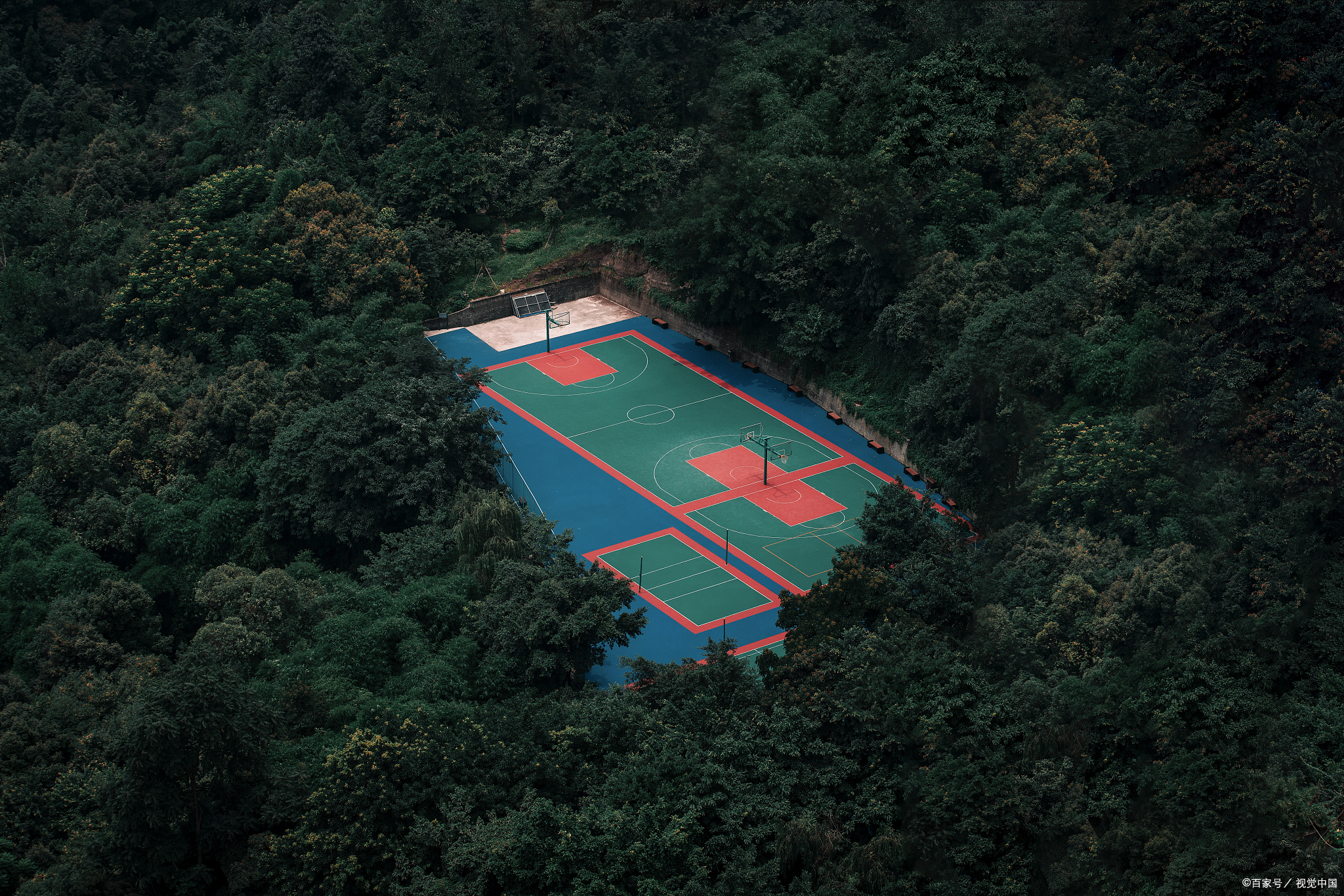 网球场地建设费用