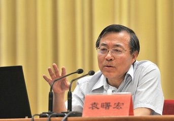 为什么要成立中央全面依法治国领导小组？