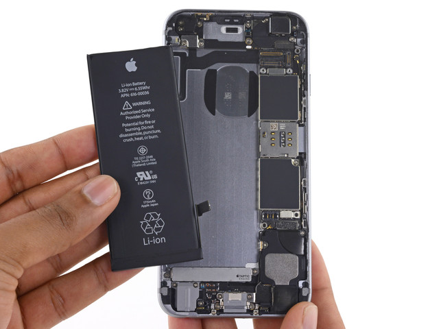 iphone 6s电池容量到多少才更换？