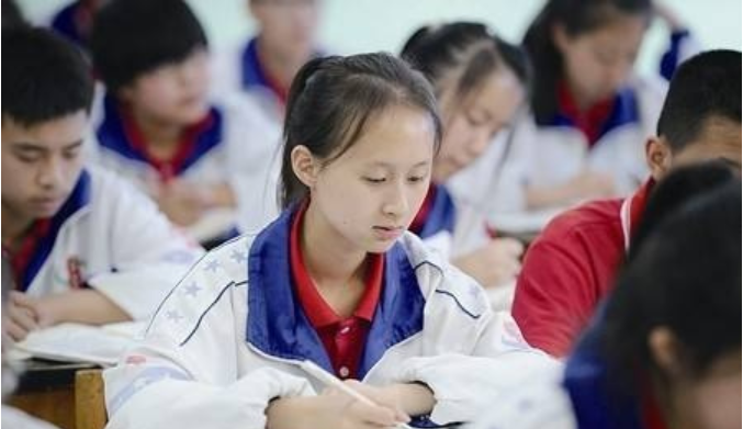 女孩子单招学什么专业好？